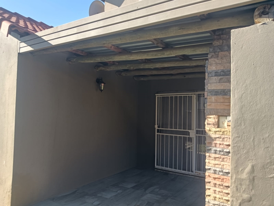 3 Bedroom Property for Sale in Waterkloof North West